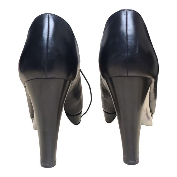 Donald Pliner Haiden Black Leather Italian Made Lace 4 1/2 Heels Pumps Shoes 10 - Picture 3 of 7